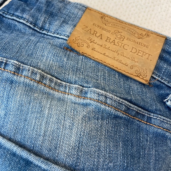 ZARA || Zippered Ankle Basic Denim - Picture 5 of 11